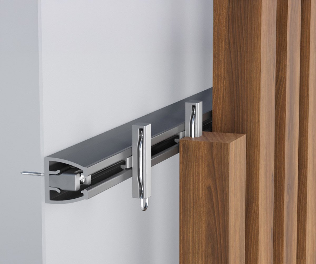 Click-on Batten exterior mounting track