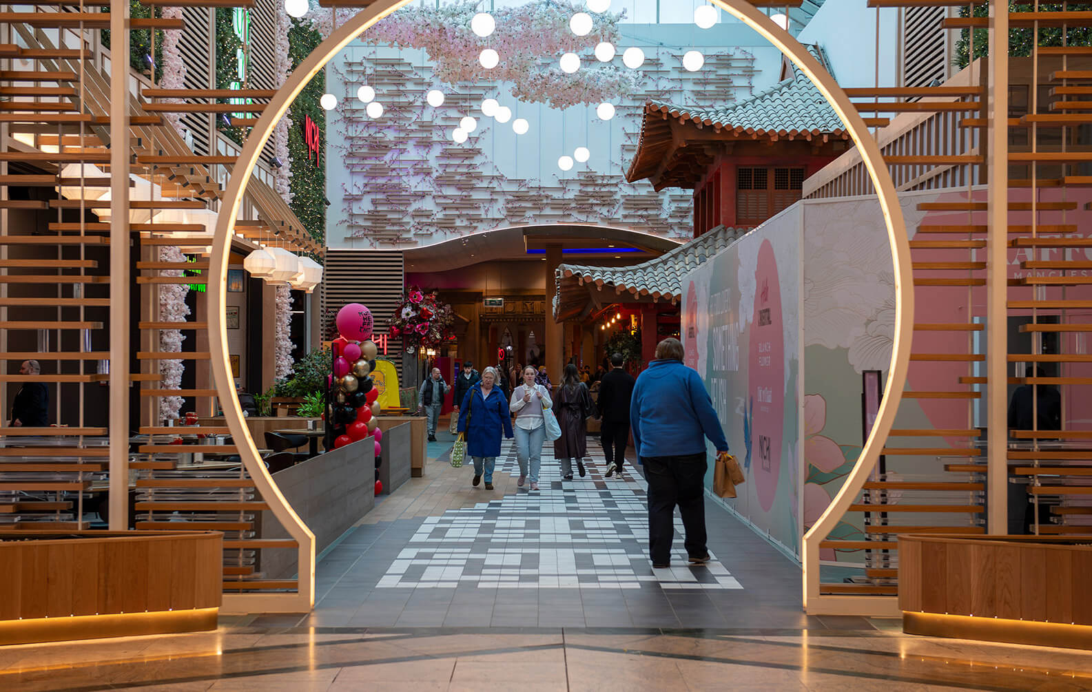 Trafford-Centre-landscape-219