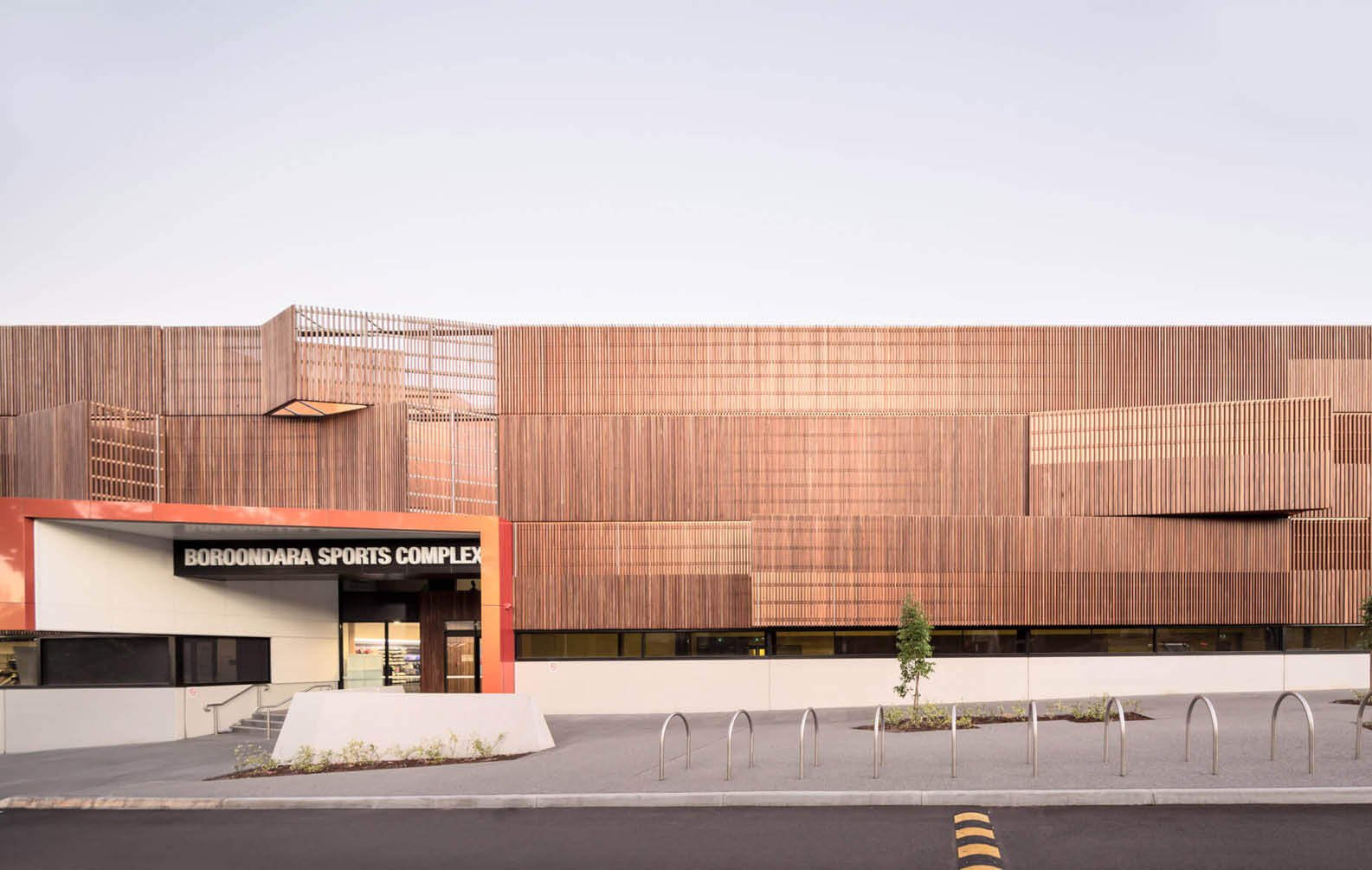 boroondara-sports-centres-timber-facade_09