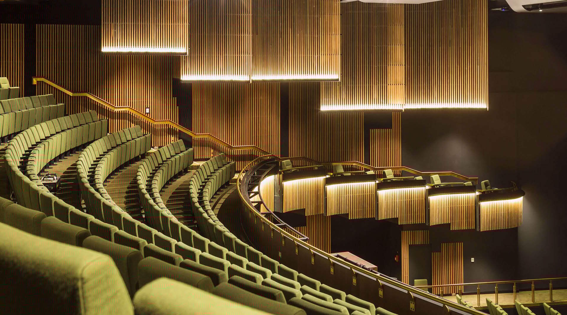 cairns-performing-arts-centre_01