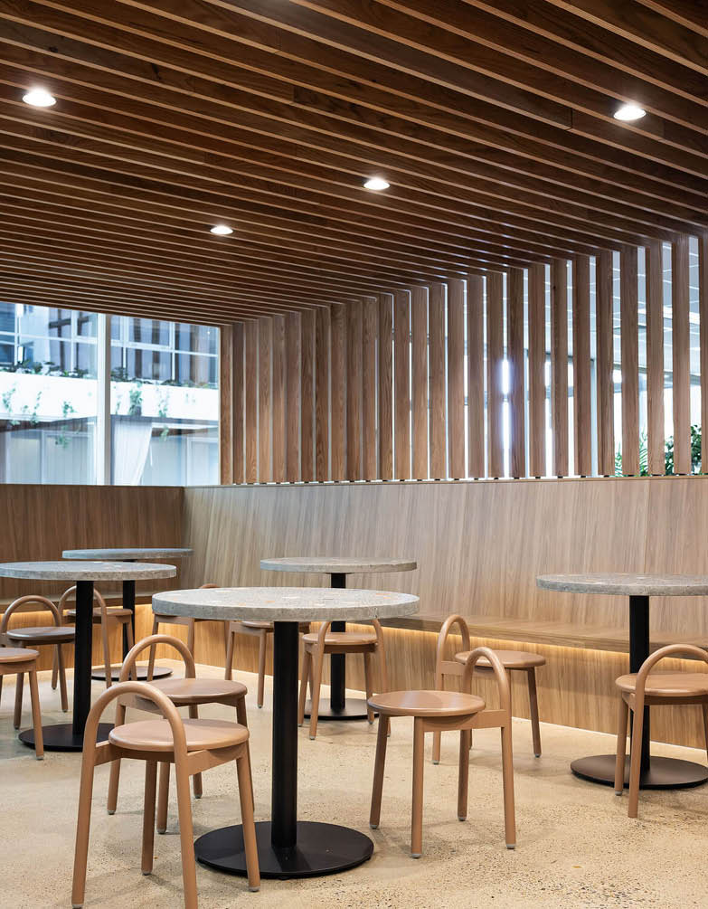 click-on-screens-for-jacaranda-finance-office-fitout_07
