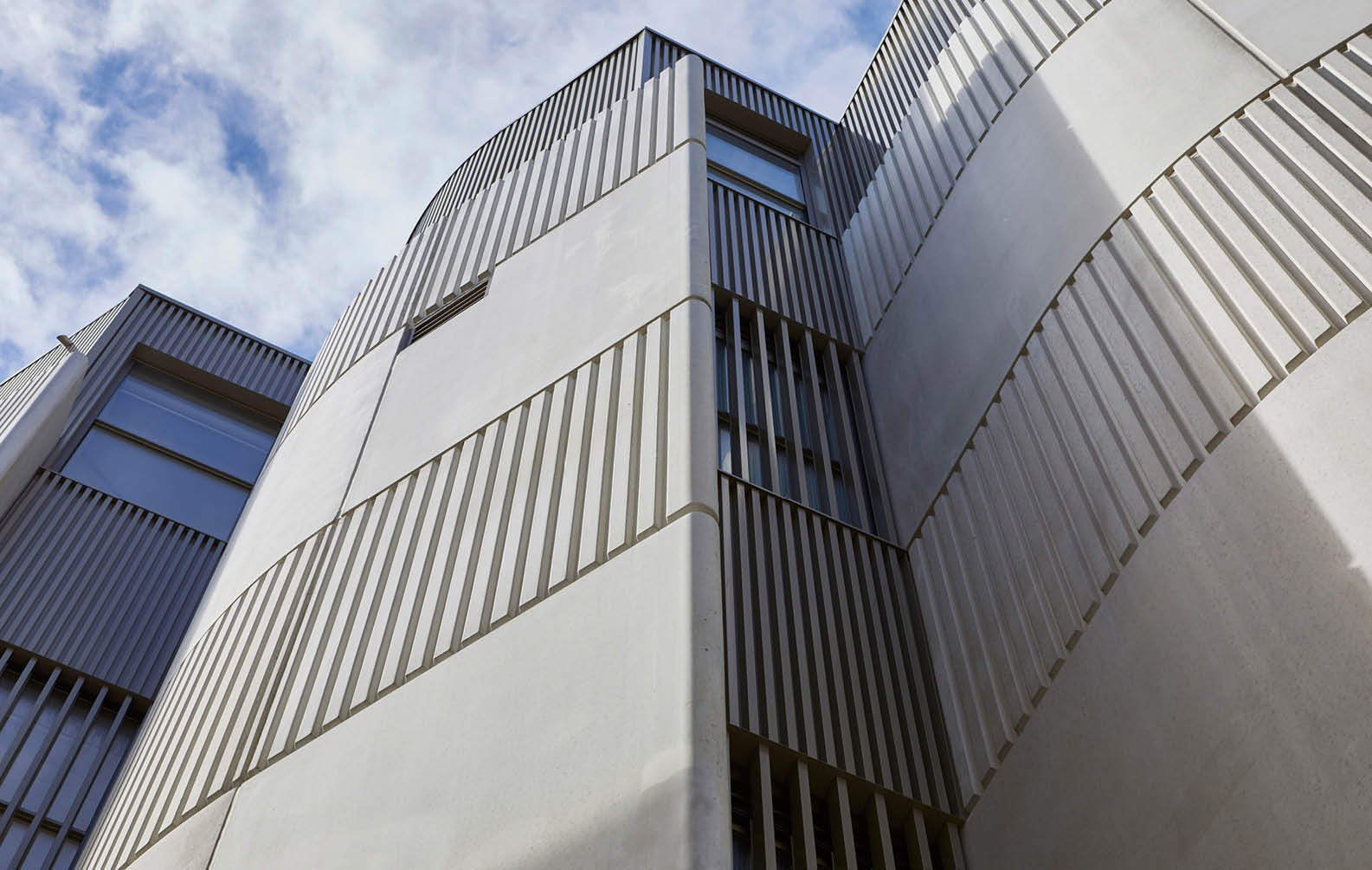 click-on-systems-facade-at-ramsgate_09