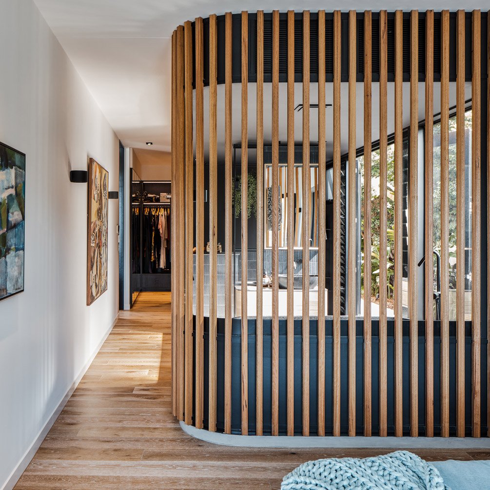 cove-house-screen-square