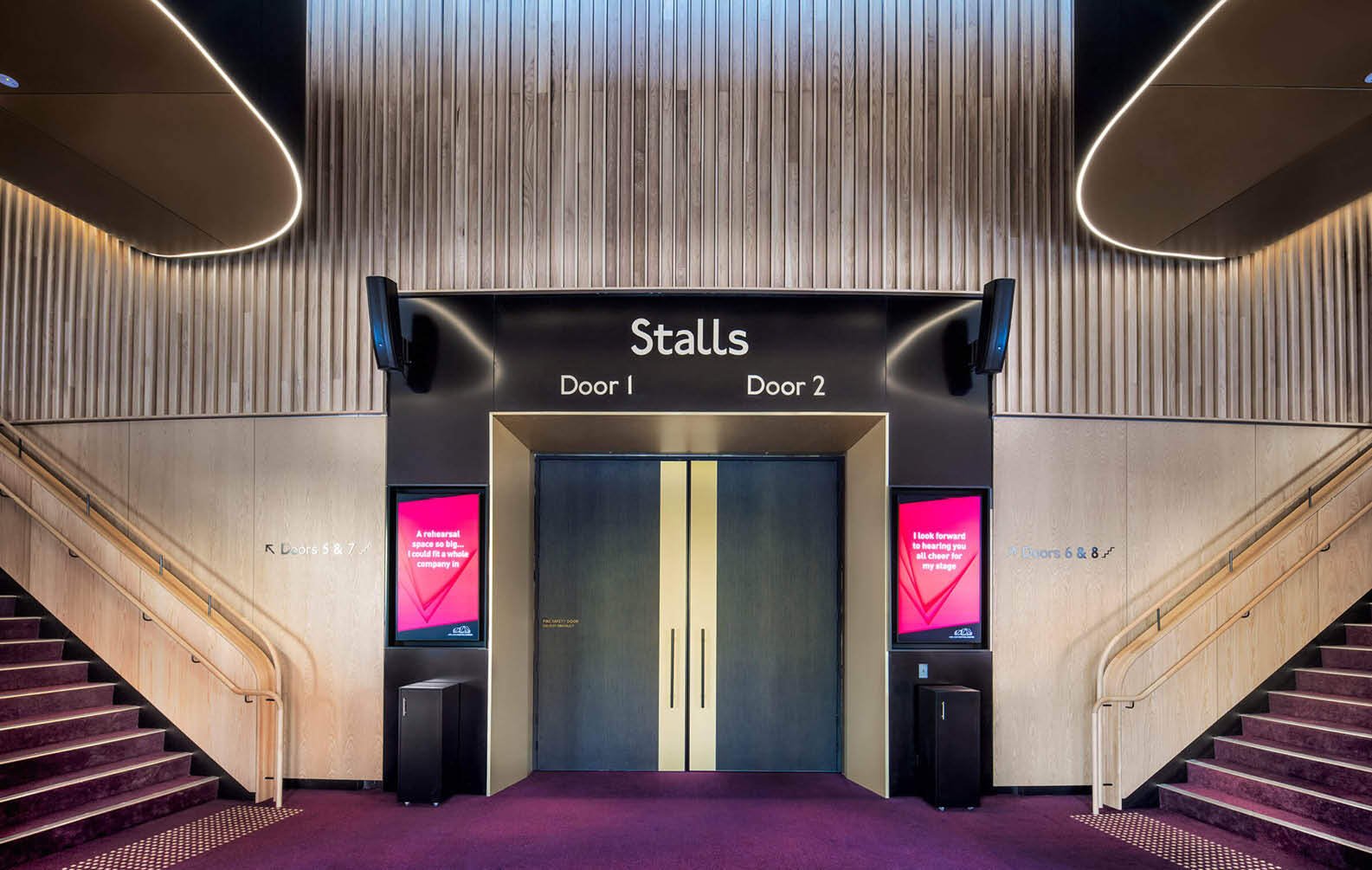 her-majestys-theatre_05