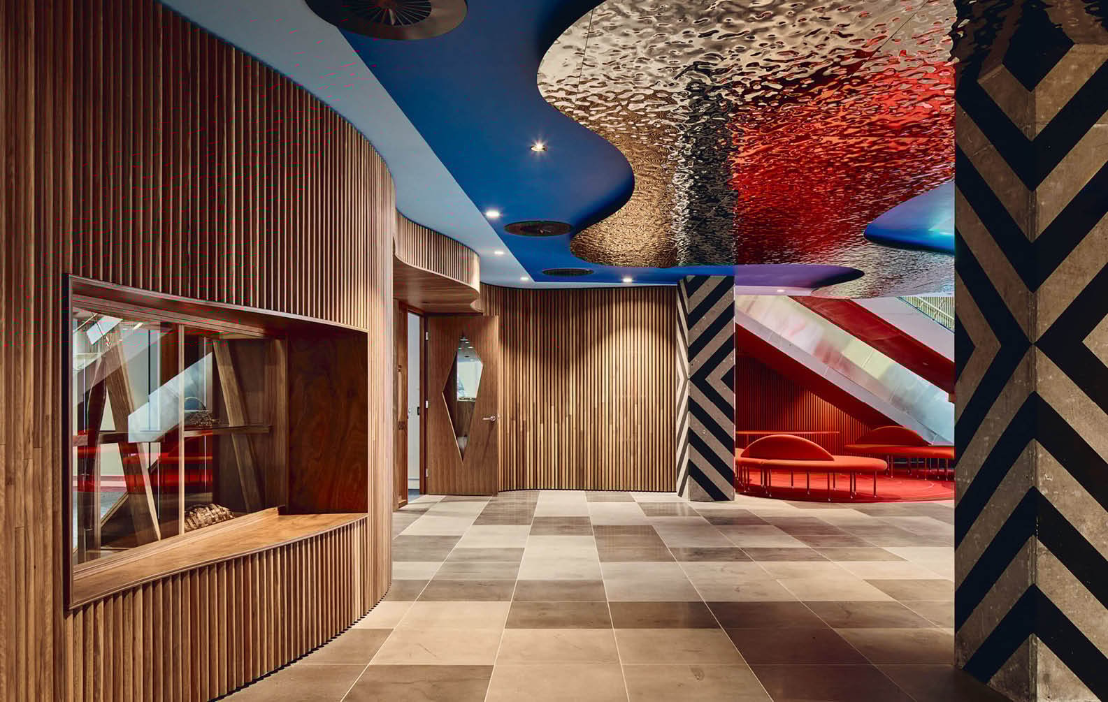 spotted-gum-battens-at-the-koorie-heritage-trust_05