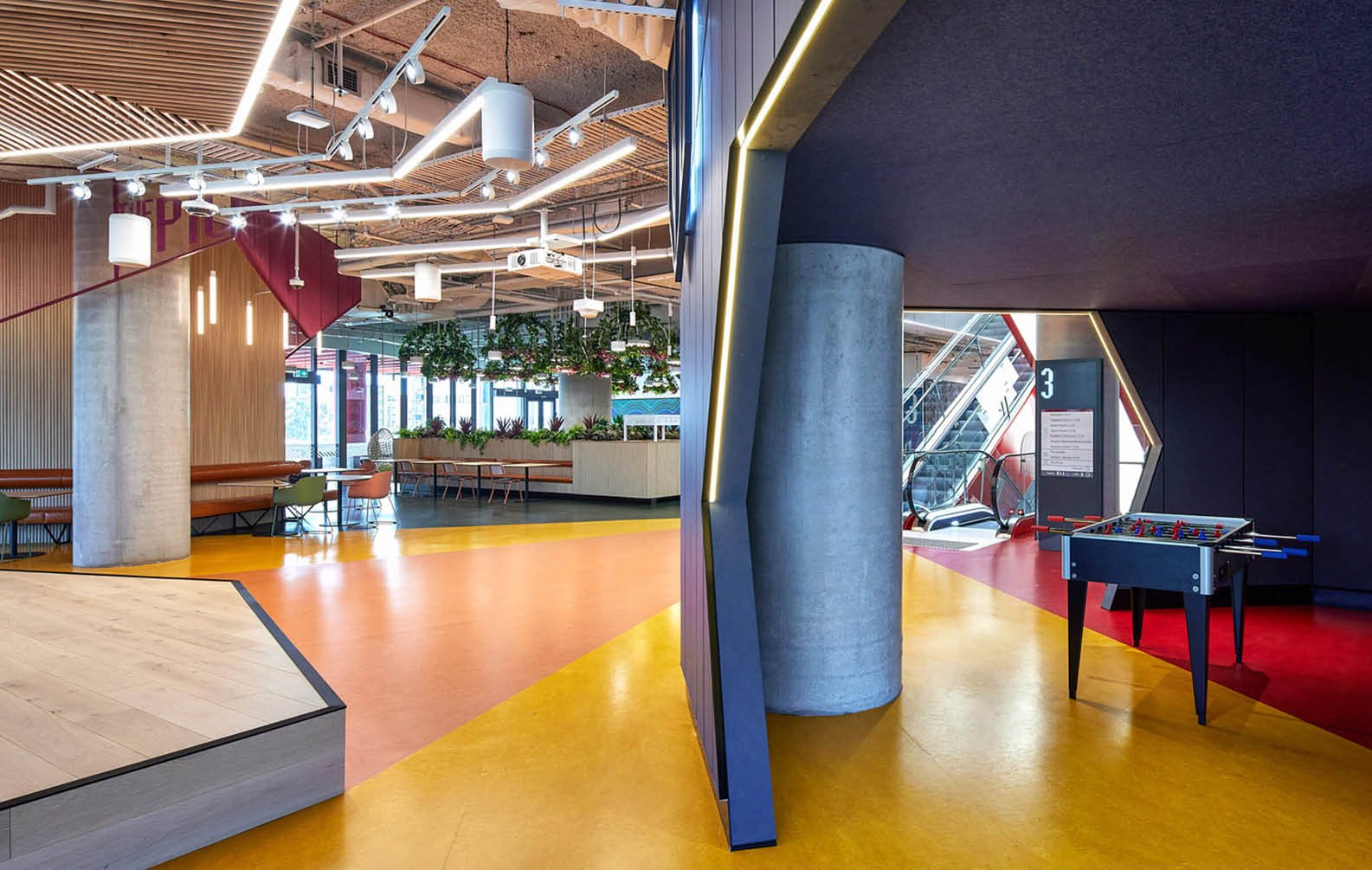 timber-ceiling-angles-at-western-sydney-university_04