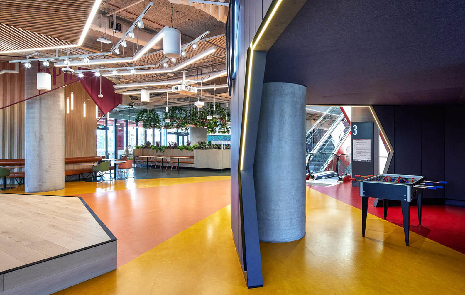timber-ceiling-angles-at-western-sydney-university_04