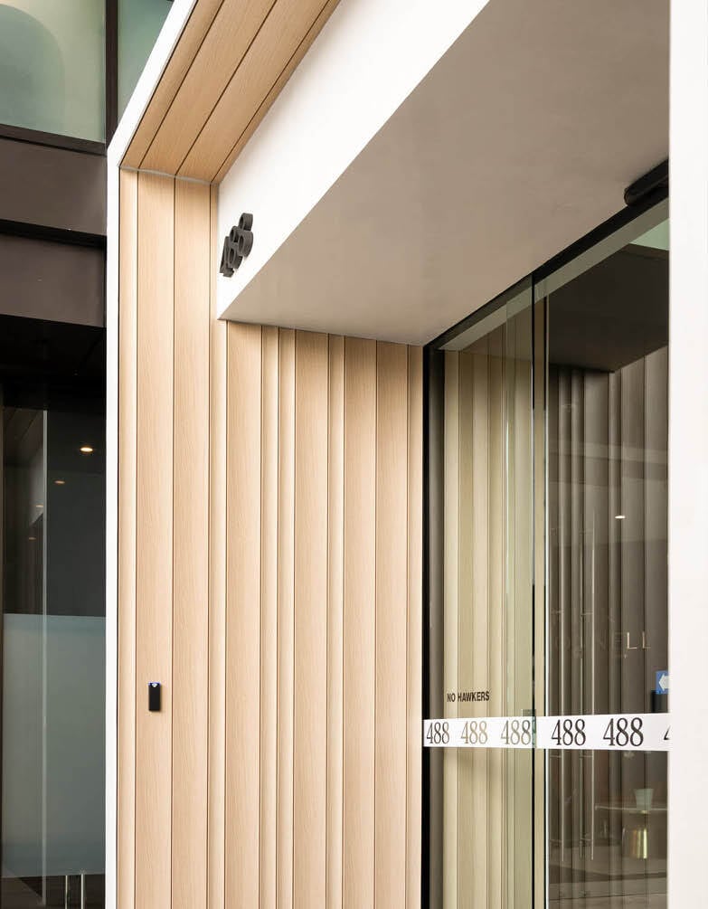 timber-feature-walls-of-488-queen-street_06