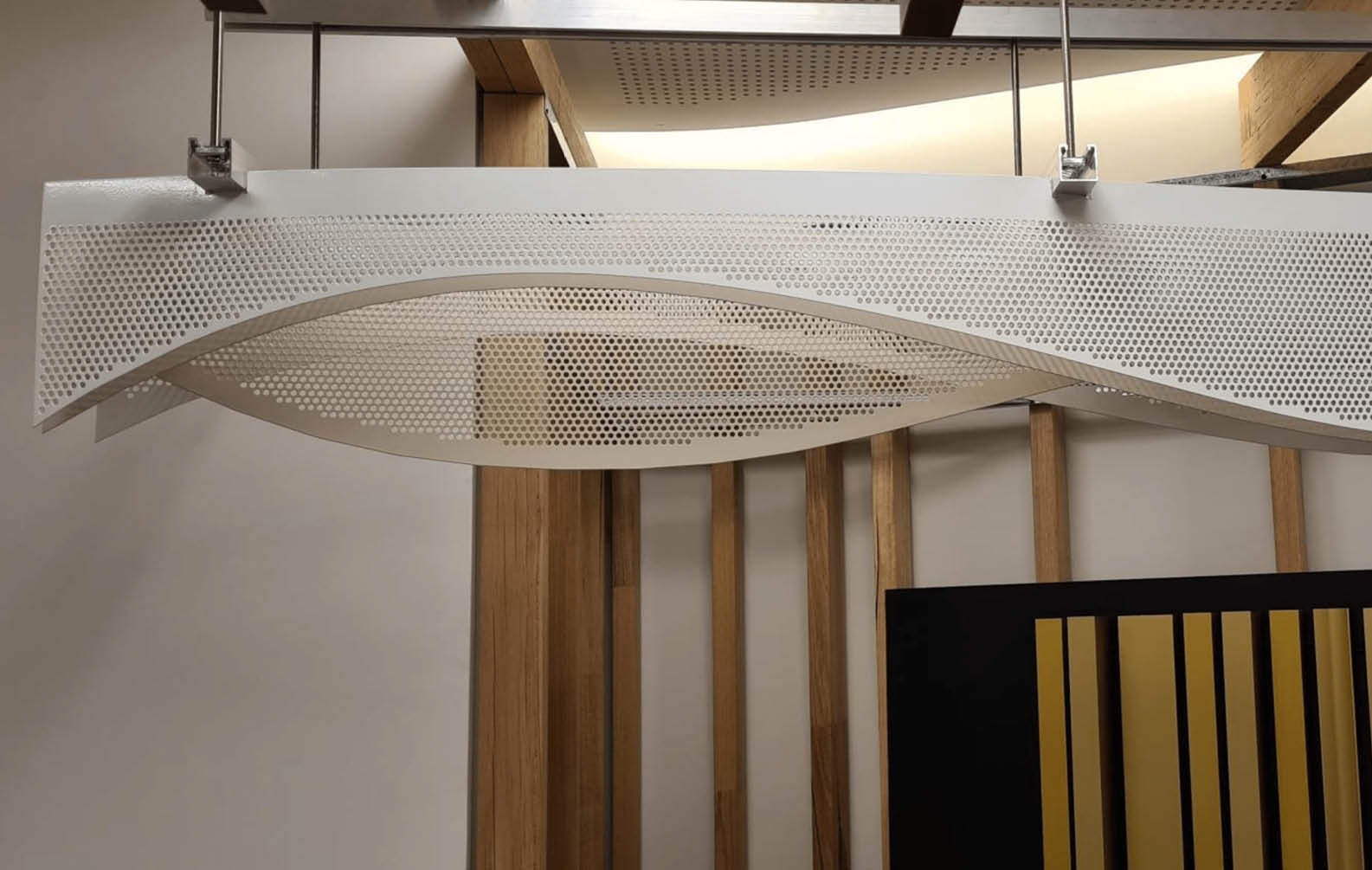 watergardens-food-court-aluminium-ceiling_07