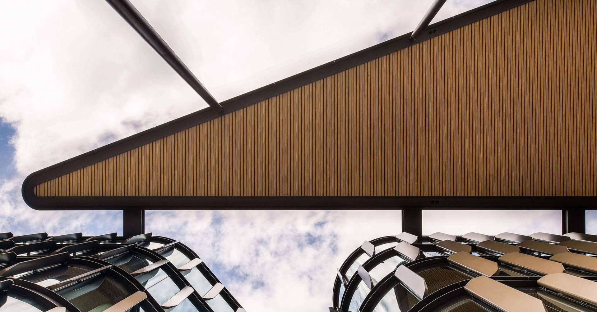 wood-finish-aluminium_hero1